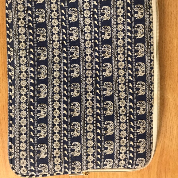 LAPTOP CASE - boho elephant print - Picture 4 of 6